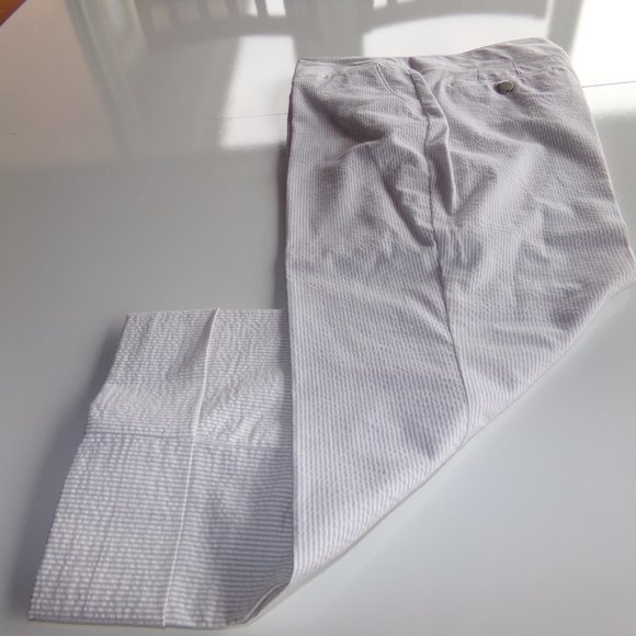 JULIE MITCHELL CAPRI PANTS - Picture 1 of 8